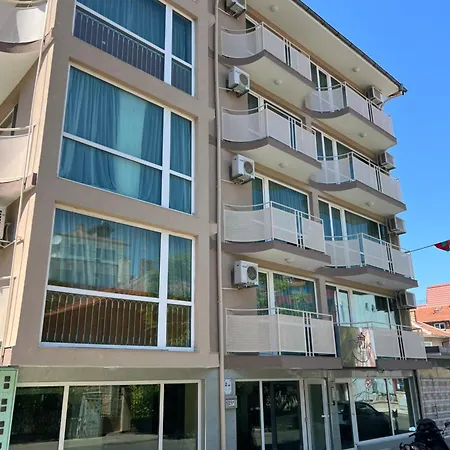 семеен дриймс Несебър